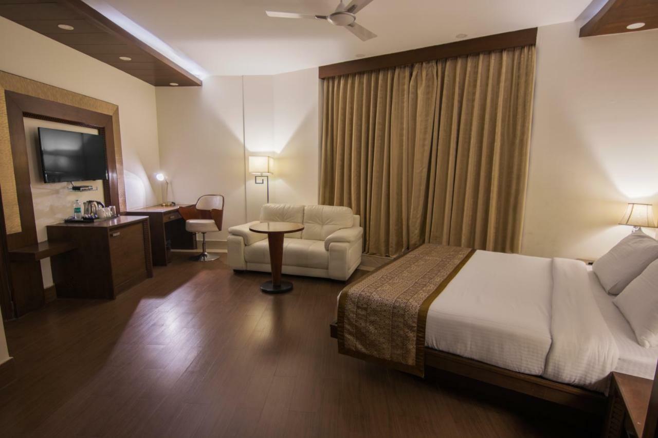 Grand Imperial Resort Mussoorie Eksteriør bilde
