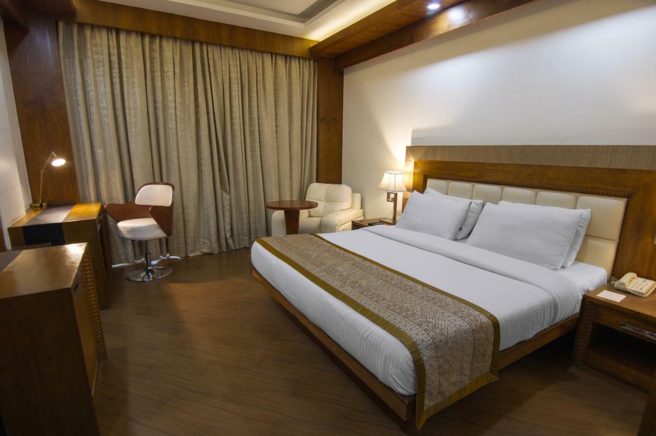 Grand Imperial Resort Mussoorie Eksteriør bilde